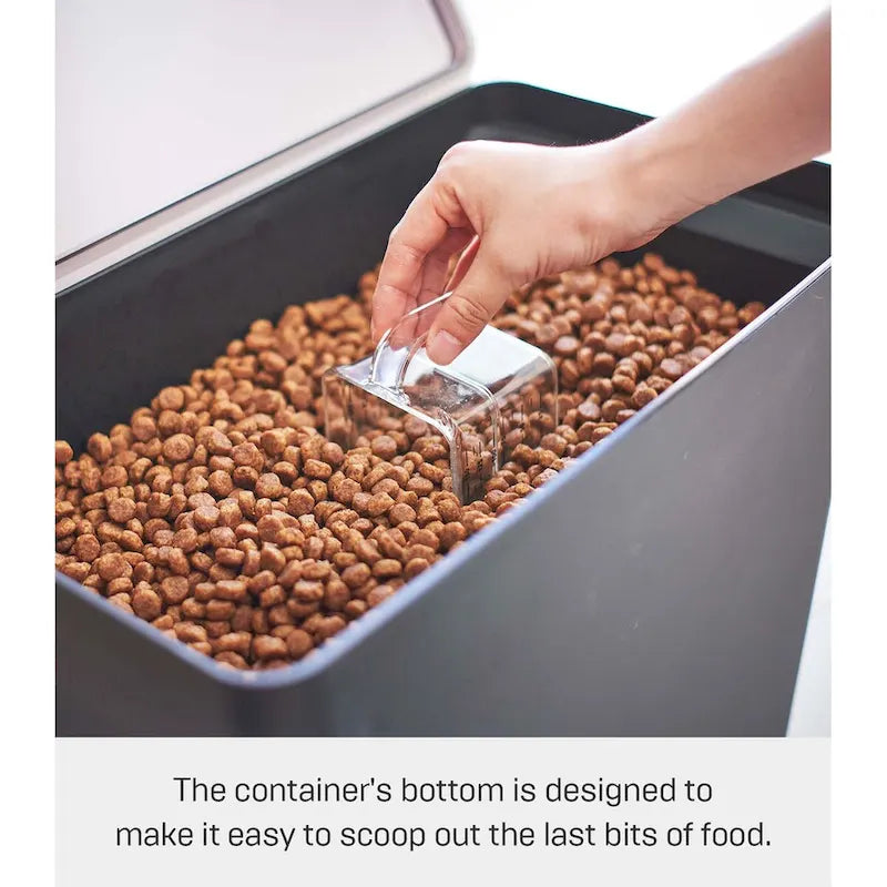Rolling Airtight Pet Food Container (25 lbs.), Polypropylene, Extra Large, 6.6 gallons